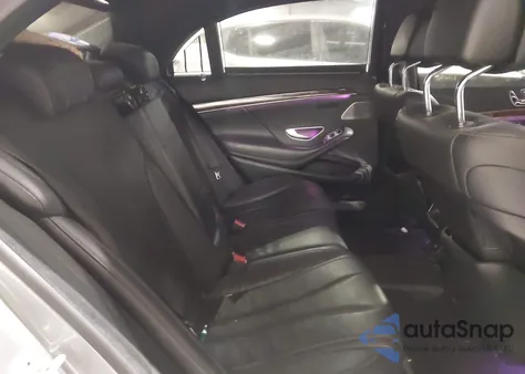 2015 Mercedes-Benz S 550 4Matic z USA, uszkodzony, nr VIN WDDUG8FB4FA161237